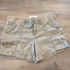 Sonoma Lifestyle Modern Fit Khaki Shorts